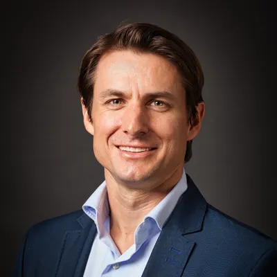 Dr. Maximilian Kloess